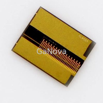 Μέγεθος πομπού 94um Diode Chip Laser On Submount Σχεδιασμός κατώφλι ρεύματος 0,5A